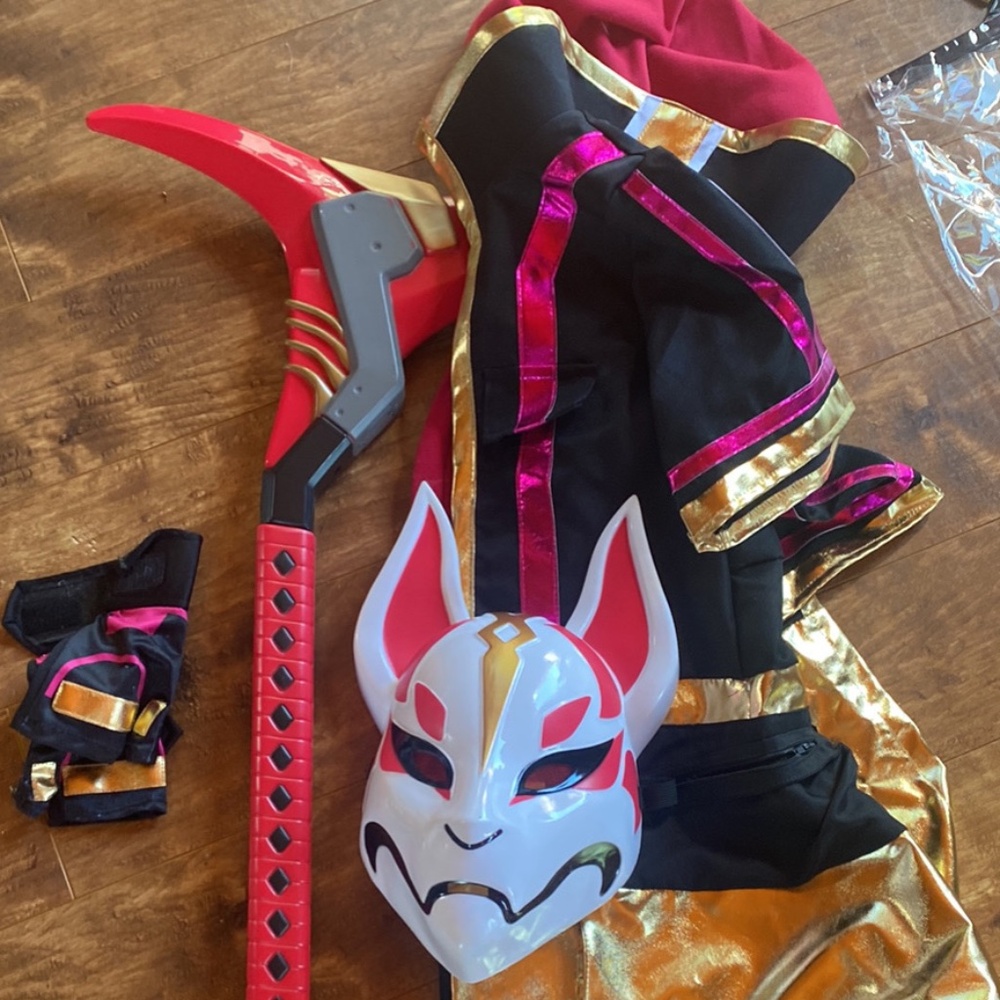 Drift Costume